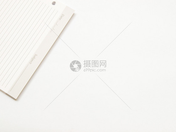 白背景上的空白纸页堆叠小路报告文档材料床单折叠图片