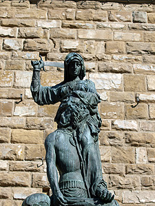 佛罗伦萨 朱迪斯和霍洛芬的雕像雕塑领主青铜自由象征广场图片