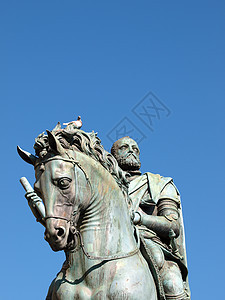 佛罗伦萨 科西莫一世美第奇的马术雕像遗产建筑石头领主肌肉青铜喷泉拱廊正方形历史图片