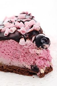 一块奶油蓝莓薄饼空气生日馅饼浆果小吃餐厅木板食物美食巧克力图片