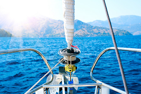 游艇 航行 游艇 旅游 奢侈生活旅行蓝色索具海洋闲暇天空帆船艺术运输绞盘图片