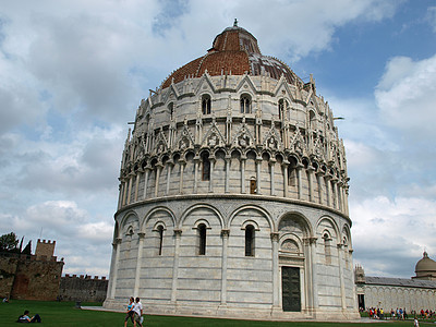 Pisa  圣约翰在米拉科利广场的浸礼会旅游旅行艺术奇迹广场大理石大教堂建筑学游客坎波图片