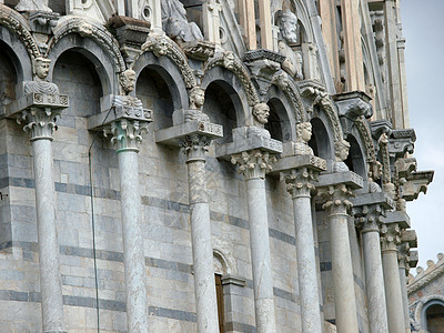 Pisa  圣约翰在米拉科利广场的浸礼会建造大教堂历史性正方形纪念碑大理石建筑坎波广场圆顶图片