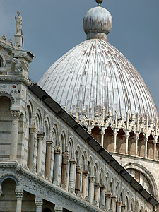Pisa  米拉科利广场的Duomo大理石天炉地标宗教领域圆顶稀有性广场大教堂正方形图片