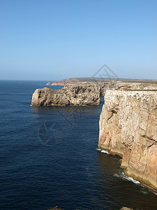 圣文森特角附近的古迹悬崖海岸全景荒野地平线旅游尖岩危险石窟岩石蓝色海洋图片