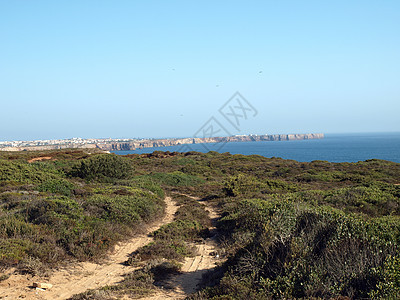 葡萄牙圣文森特角附近的古迹悬崖海岸荒野保险全景灯塔海岸线旅游地平线海洋危险旅行图片