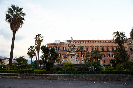 诺曼宫 巴勒莫游客雕像文化旅游议会公园旅行地方棕榈建筑学图片