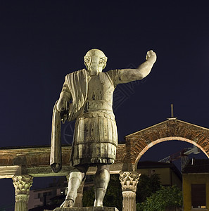 米兰君士坦丁皇帝圣像文化作品力量雕塑家荣耀艺术纪念碑纪念馆肩膀天堂图片