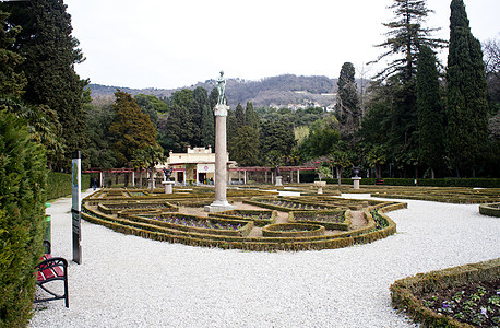 公园 米拉马尔城堡 里雅斯特迷宫风俗游客植物纪念碑文化摄影剧院树叶树木图片