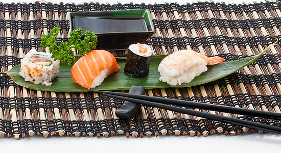 寿司情调传统美食餐饮业食物午餐食欲海藻菜单托盘图片