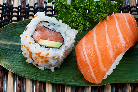 寿司饮食鱼粉食物午餐家电用餐流动餐厅异国菜单图片