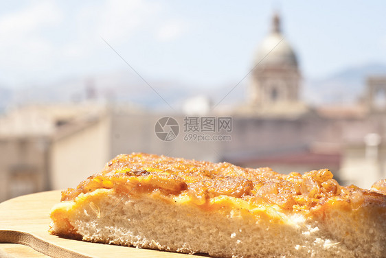 松香 传统的西西里披萨大车烤肉洋葱食物城市圆顶烤箱面粉鳀鱼大教堂图片