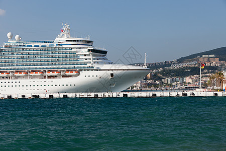 港口的客轮假期海洋热带乘客航程旅行衬垫运输娱乐巡航图片