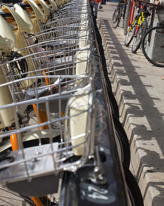 自行车共享车把生态单车运输城市运动服务街道山地机动性图片