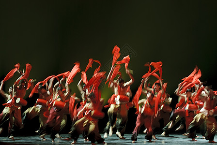 中国全国舞女跳跃的模糊程度图片