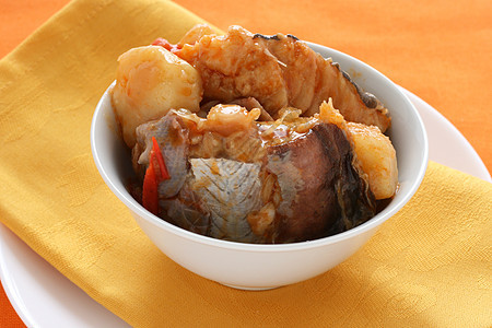 炖鱼土豆国家饮食海鲜盘子鱼片食物蔬菜午餐图片
