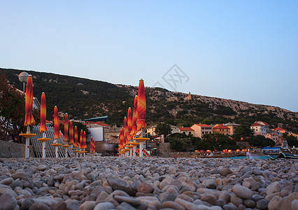 克罗地亚巴斯卡场景海岸线天蓝色冲浪棕褐色旅游沿海远景海水海滩图片