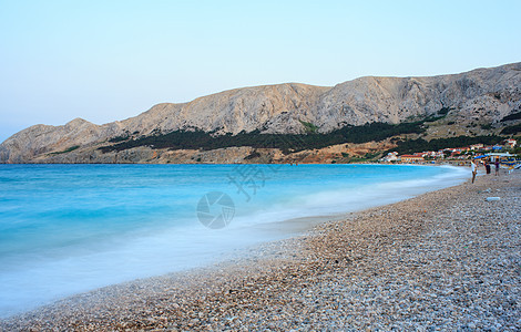 克罗地亚巴斯卡假期海水海岸线蓝色波浪冲浪旅行棕褐色海岸旅游图片
