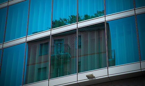 现代建筑镜面玻璃墙图片