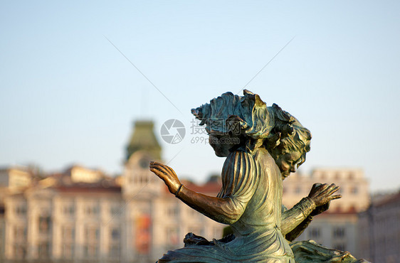里雅斯特的女神像旅游雕像旅行文化遗产女裁缝雕塑艺术城市裁缝图片