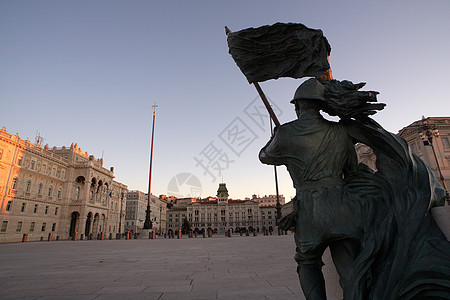 纪念碑 里雅斯特青铜艺术旗帜雕像旅游雕塑城市图片