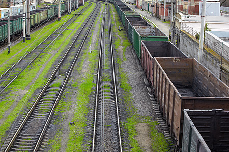 配煤粉的货运车火车旅行出口工业草地灰尘进口运输商品地面图片