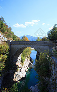 斯洛文尼亚索卡河上的桥梁图片