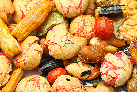日本传统小点心 米饼干香料海苔团体涂层芝麻水平零食小吃棕色图片