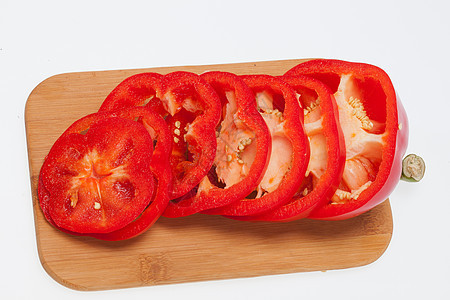 白背景孤立的切红胡椒生长桌子蔬菜花园木板食欲营养小吃饮食辣椒图片