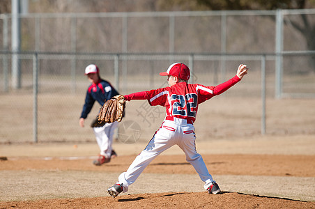 小联盟投手手套球衣棒球运动玩家青年图片