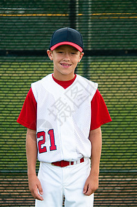 青年棒球运动员肖像男生球衣玩家手套运动孩子微笑防滑联盟图片