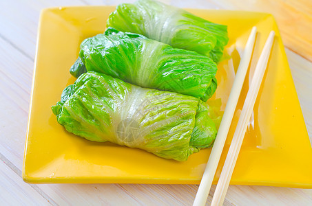 余膜叶子八角蔬菜黄瓜草本植物午餐服务美食酸奶餐厅图片