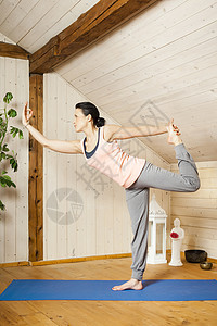 瑜伽妇女身体运动伴侣房间光环情绪肩膀蓝色训练禅意图片