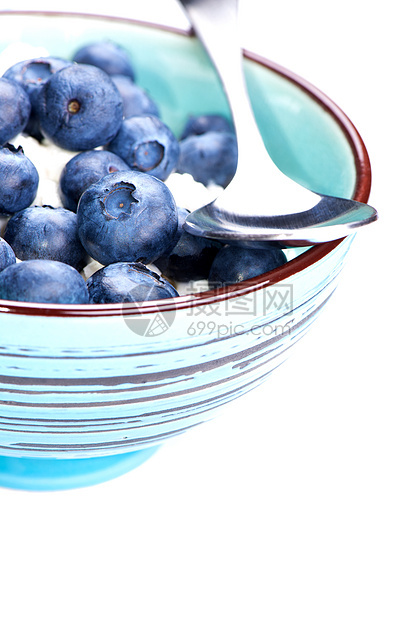 蓝莓和芝士夹在碗里图片