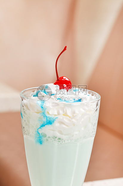 美味鸡尾酒玻璃蓝色派对牛奶饮料休息室果汁果味卫生保健图片