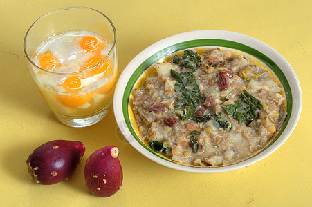 健康食品玻璃桌子青菜土豆扁豆豆芽水果果实蔬菜黄色图片