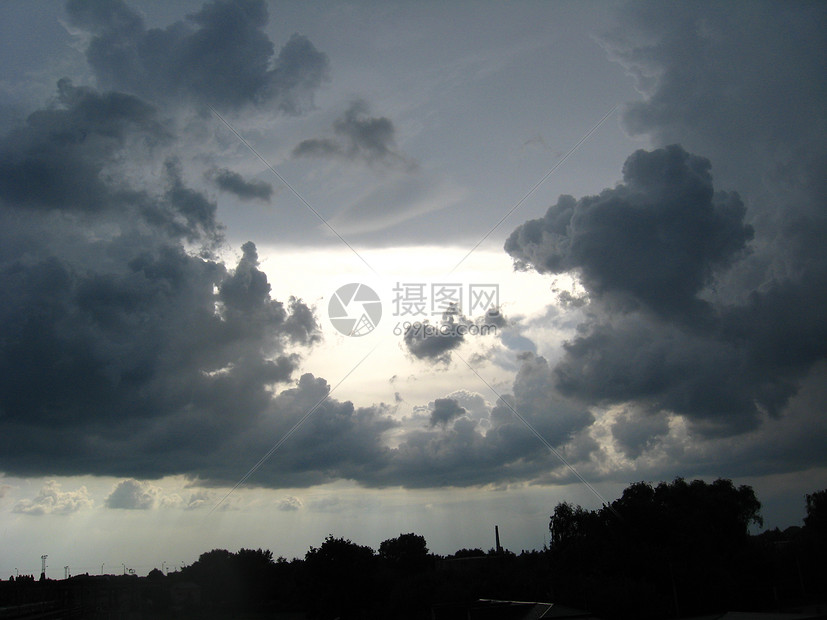 夜色风云白色自由航班天气旅行阳光地平线全景活力风景图片