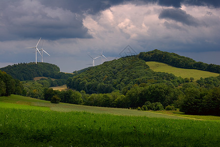 风能能源乡村太阳森林发电机场地活力农村风力图片