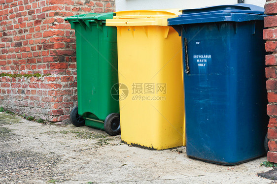 回收箱收藏黄色垃圾箱回收环境塑料轮子理事会民众蓝色图片