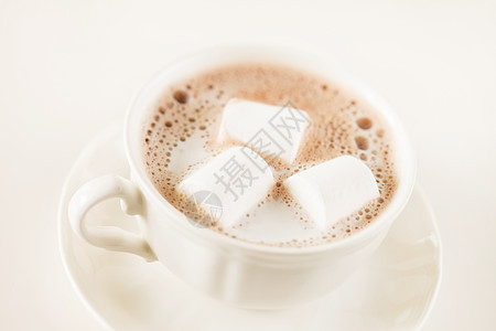 热巧克力加棉花糖白色巧克力液体甜点杯子棕色服务可可泡沫菜肴图片