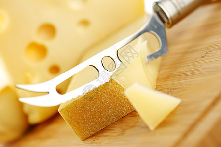 奶酪和奶酪刀产品小吃立方体午餐气味美食烹饪早餐奶制品盘子图片