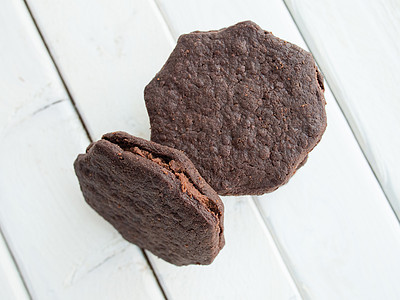 暗巧克力饼干美食甜点团体巧克力小吃食物糕点烘烤奶油棕色图片