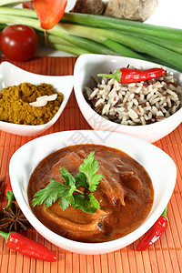 红咖哩厨房红色盘子蔬菜食物套餐辣椒土豆晚餐竹笋图片