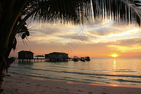 柬埔寨高梁岛日出太阳日落剪影橙子高跷码头海洋天堂天空钓鱼图片