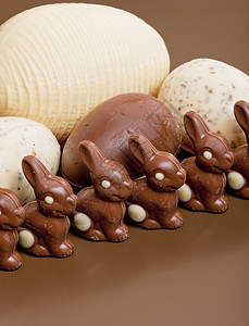 复活节巧克力白色巧克力诱惑棕色食物营养静物背景图片