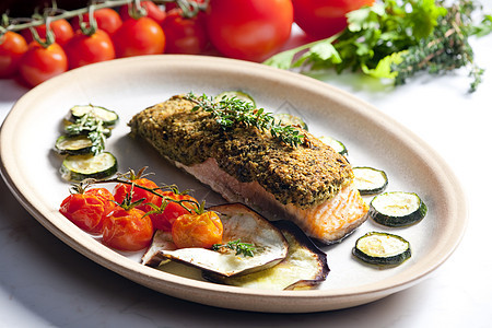烤鲑鱼和草药百里香膳食蔬菜营养美食食物食品熟食熟菜静物图片