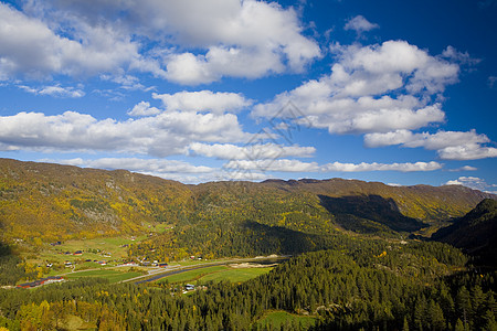 挪威 南韦斯兰德特地貌景观季节外观旅行树木山脉植物群国家世界植被森林图片