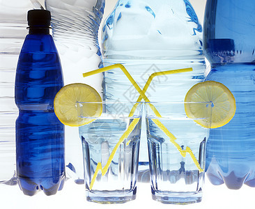 生命中水中的活性眼镜饮料玻璃吸管内饰茶点饮品塑料透明度插图图片