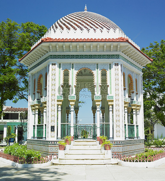 古巴曼萨尼略C区荣耀外观正方形建筑物城市别墅旅行殖民避暑建筑学图片