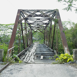 古巴比那尔德里奥省圣迭戈洛斯巴诺斯旧桥图片